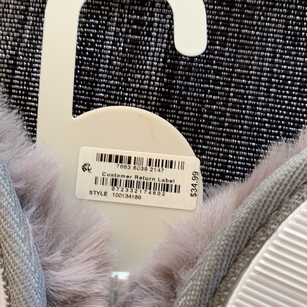 Soft slippers - Picture 3 of 3